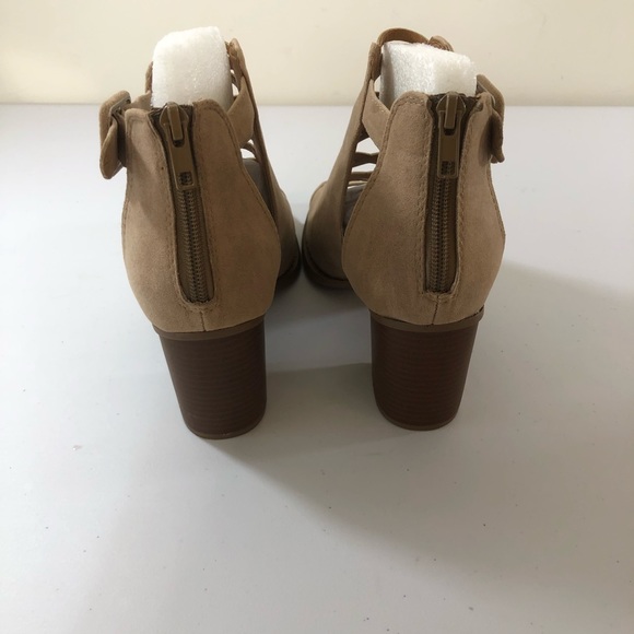 Taupe Open Toe Booties Boots Shoes with Criss Cross & 3 inch Stack Heel 8M - Picture 7 of 12